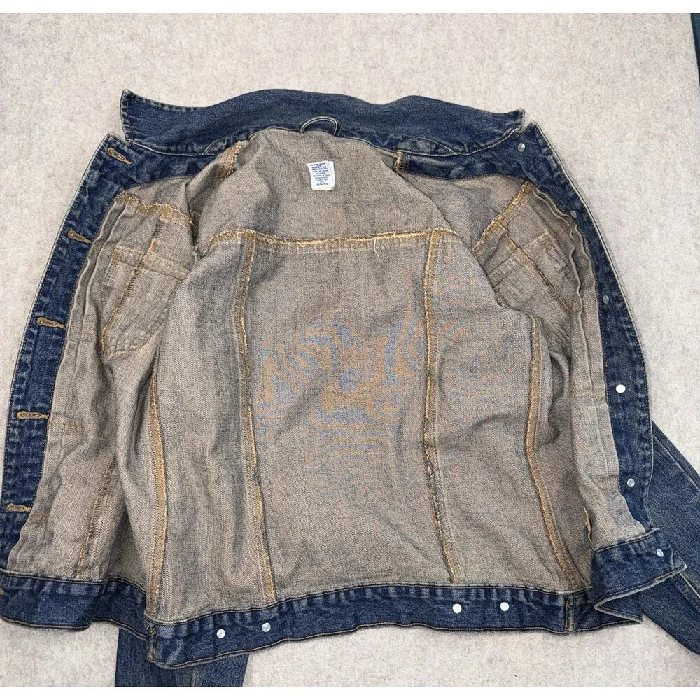 Gap Factory Store Women’s Button Denim Jean Jacket Size M 2 Top Pockets w/ Flaps - Picture 4 of 6